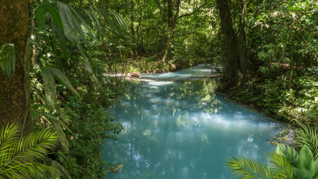 tubing en rio celeste